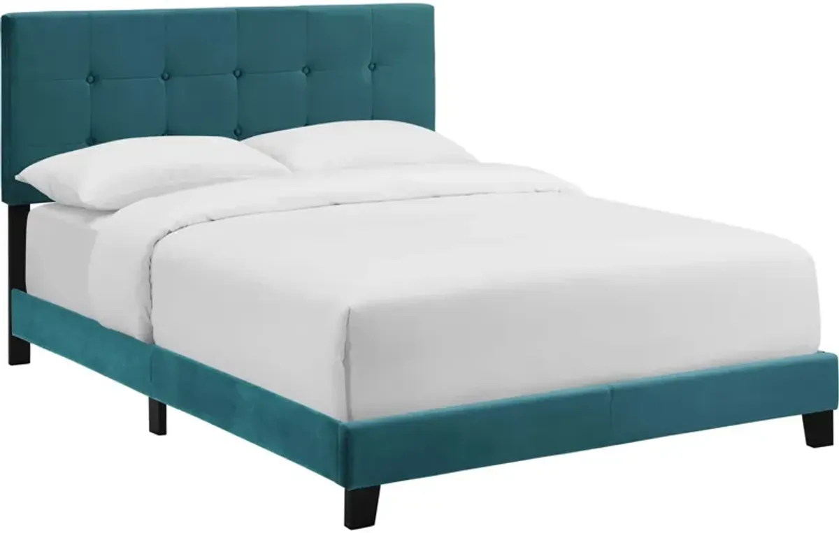 Amira Queen Performance Velvet Bed