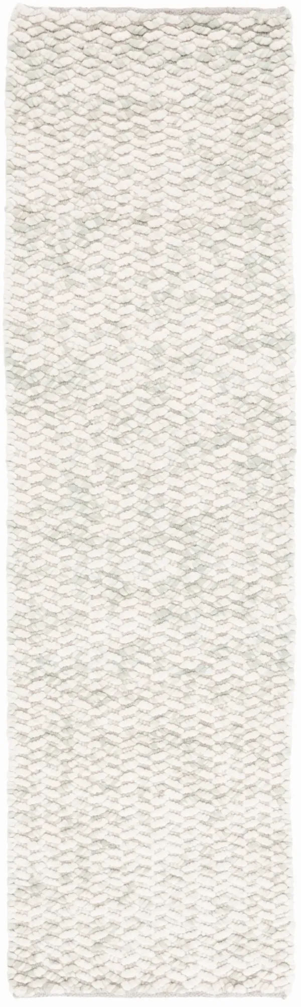 NATURA 717 GREEN  2'-3' x 8' Runner Rug