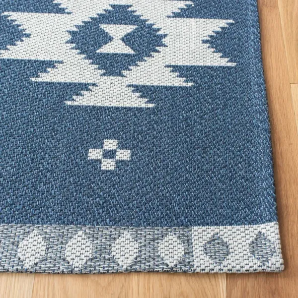 AUGUSTINE 426 NAVY  2' x 8' Runner Rug