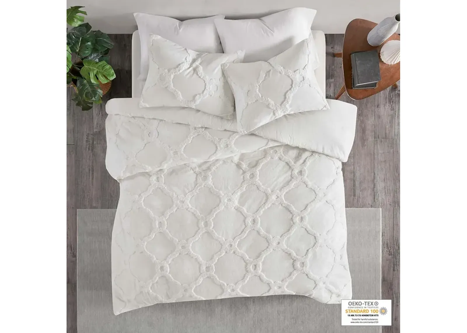 Madison Park Pacey Off-White 3 Piece Tufted Cotton Chenille Geometric Duvet Cover Set