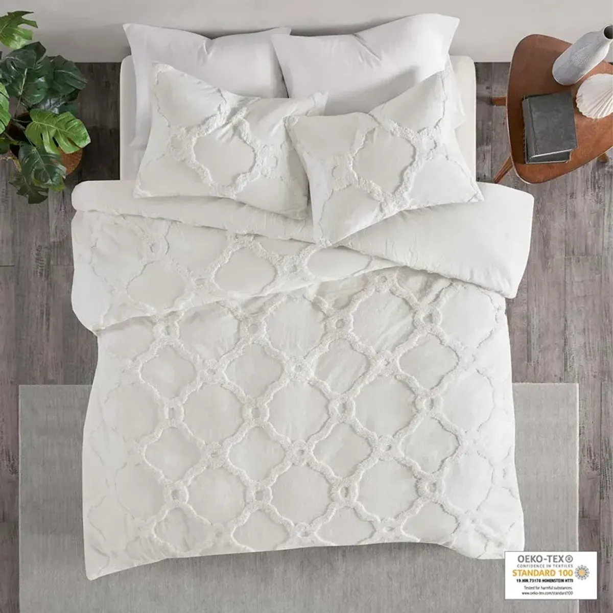 Madison Park Pacey Off-White 3 Piece Tufted Cotton Chenille Geometric Duvet Cover Set