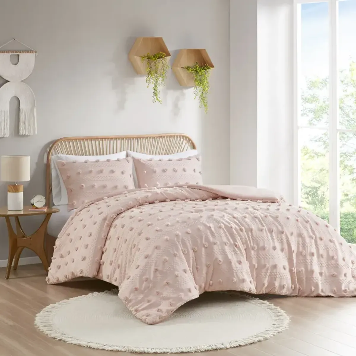 Intelligent Design Lucy Pink Clip Jacquard Duvet Cover Set