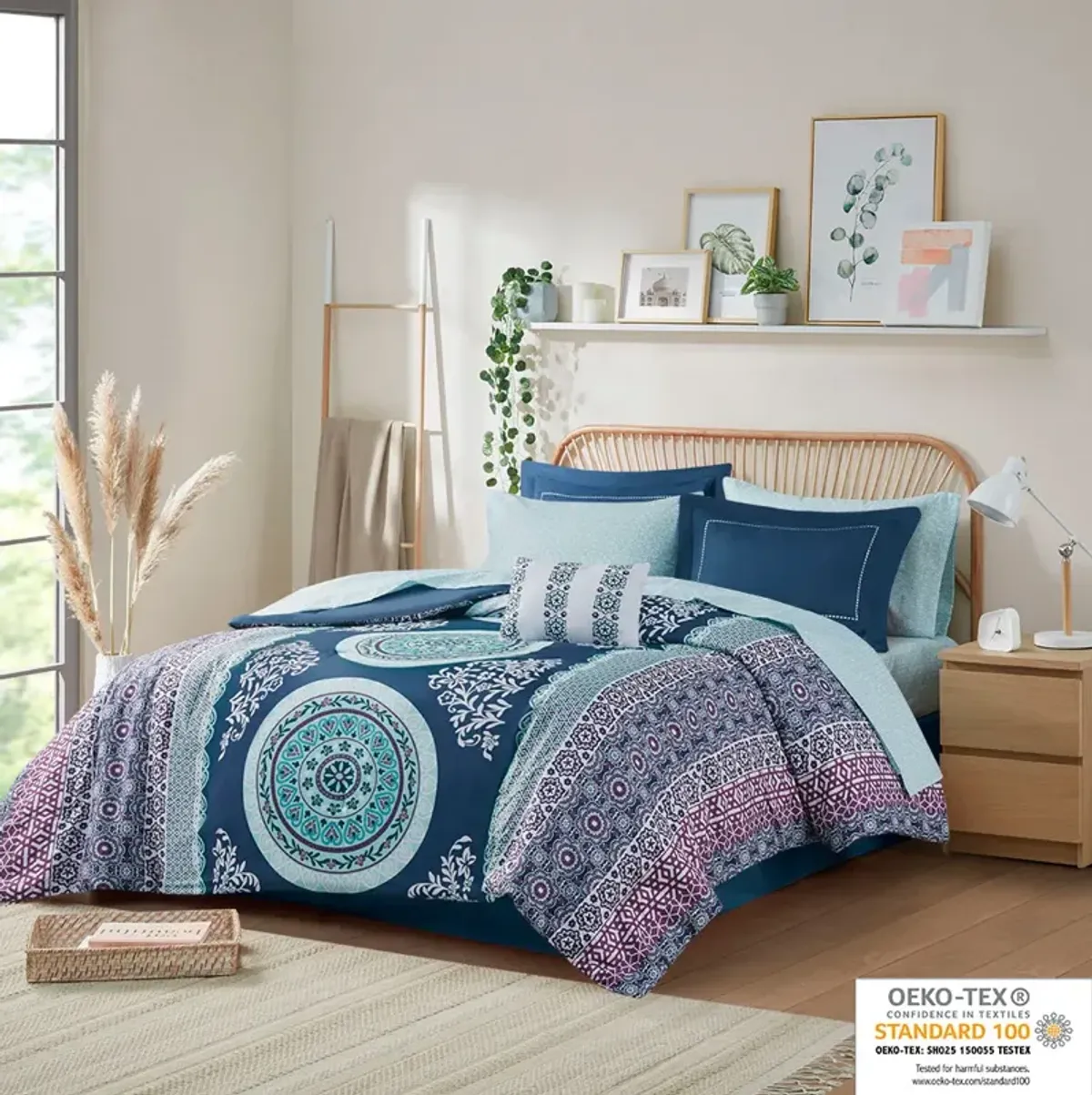 Intelligent Design Loretta Navy Boho Comforter Set with Bed Sheets