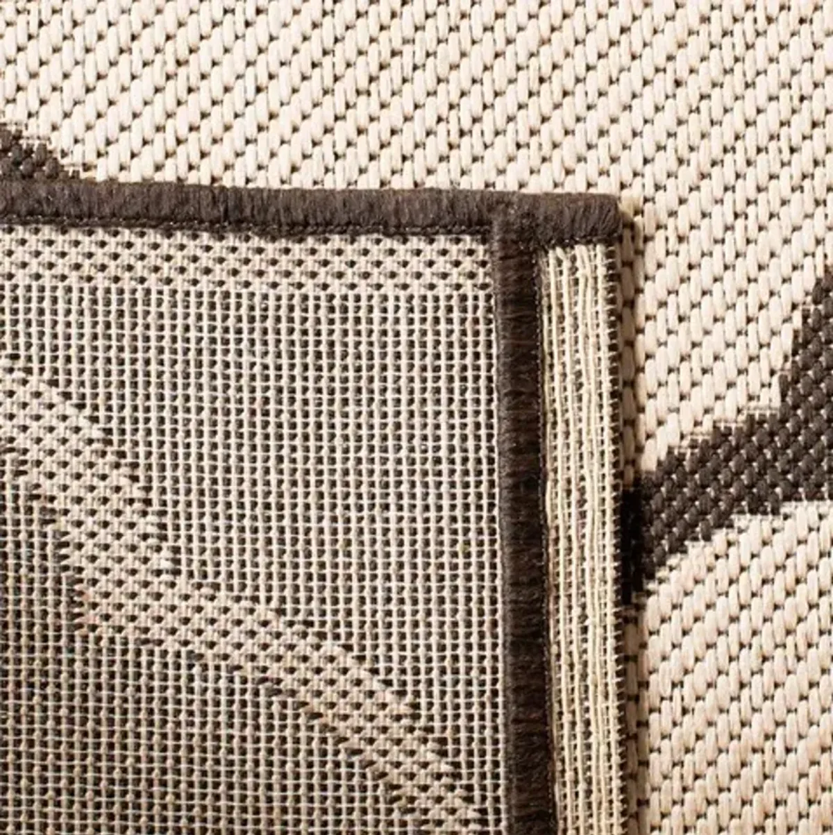 Safavieh BEACH HOUSE Collection BHS125U-6SQ Creme / Brown 6'-7" X 6'-7" Square