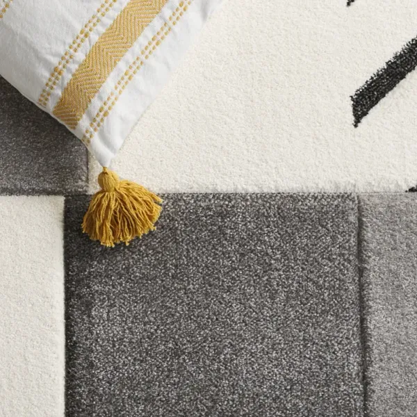 HOLLYWOOD 709 IVORY  6'-7' x 6'-7' Square Square Rug