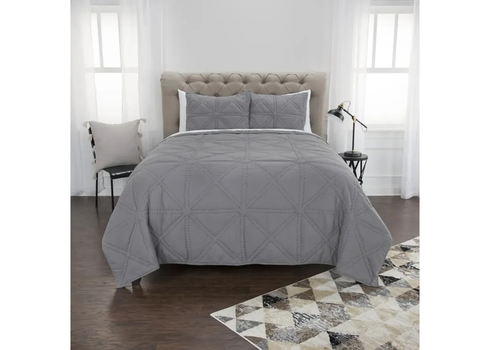 Maddux Place- Simpson Grey Queen Solid Gray Quilt -  Set of 3