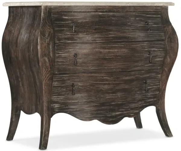 Traditions Bachelors Chest