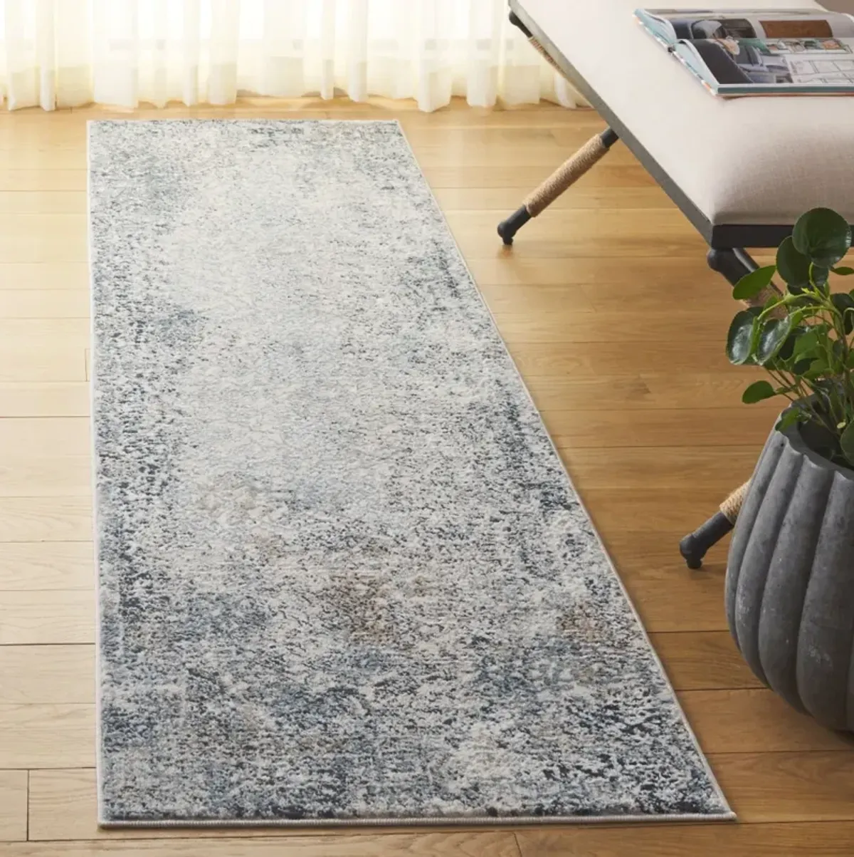 PARKER 118 BLUE  2' x 8' Runner Rug