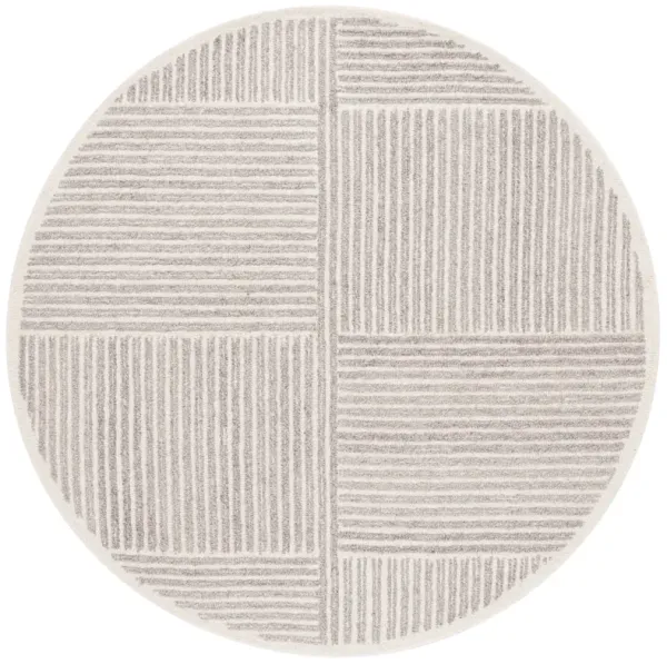 RENEWAL Hand Tufted 6' x 6' Round area rug