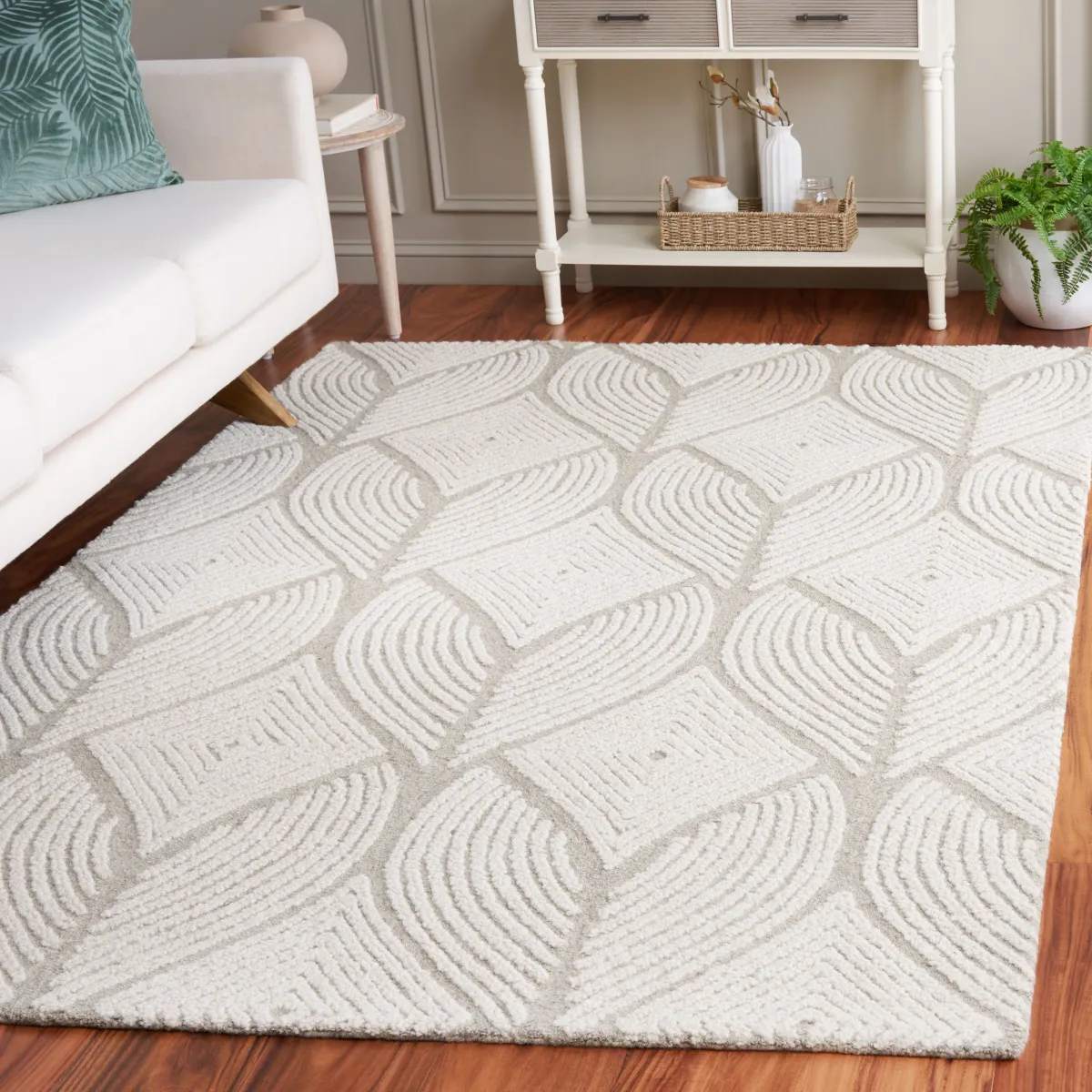 METRO Hand Tufted 3' x 5' area rug