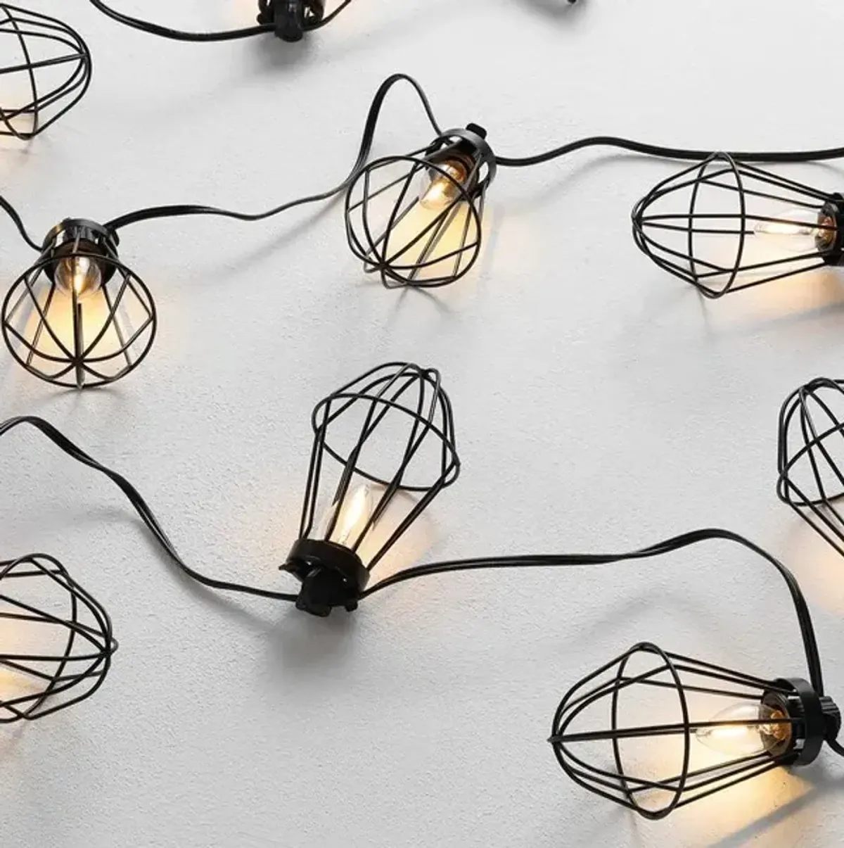 ELLINA LED OUTDOOR STRING LIGHTS