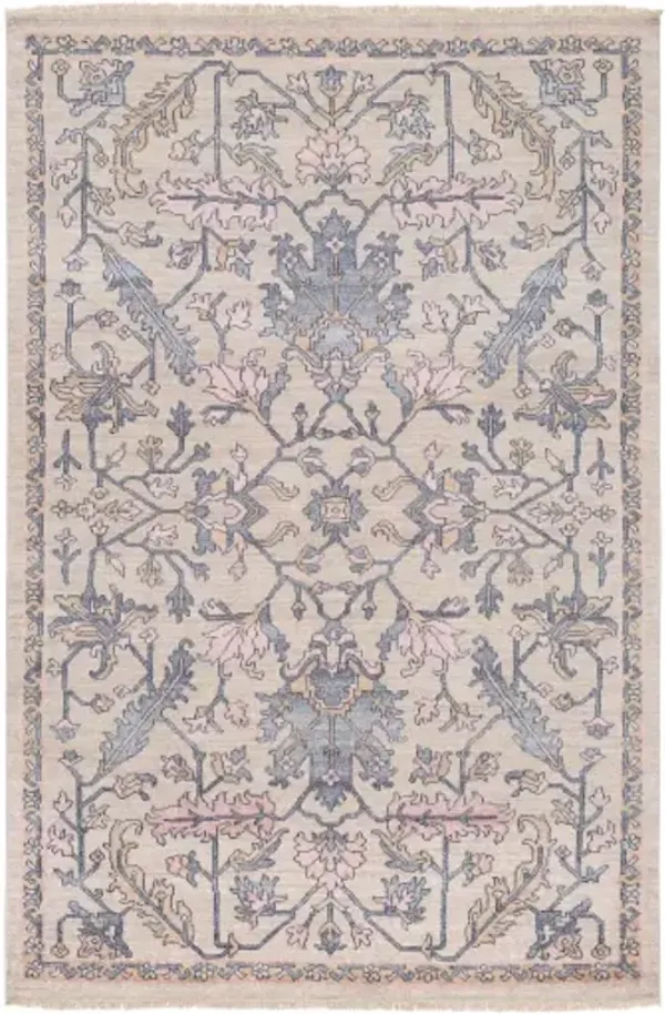 Gorgeous 2' x 3' Rug