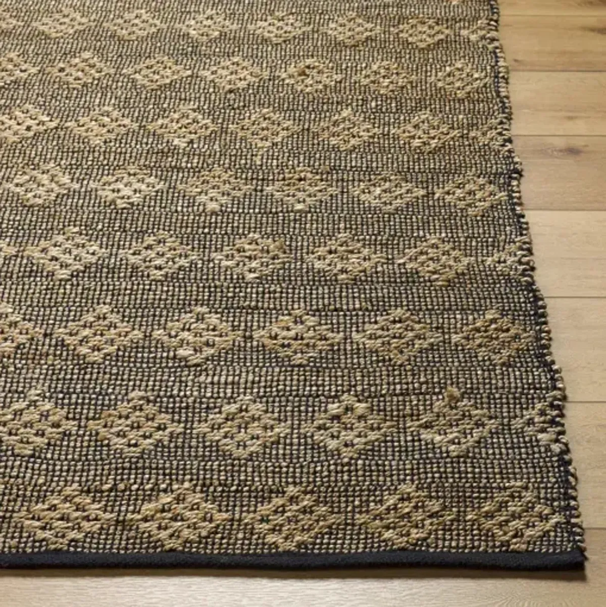 Selanik SNK-2303 27" x 45" Hand Made Rug