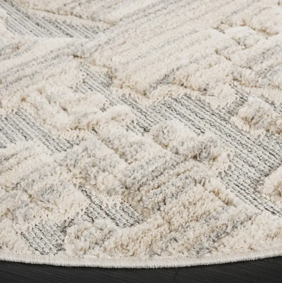 CHLOE 102 IVORY  6'-7' x 6'-7' Round Round Rug