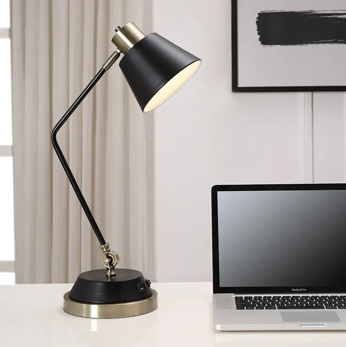 Antique Brass And Black Finish Desk Lamp