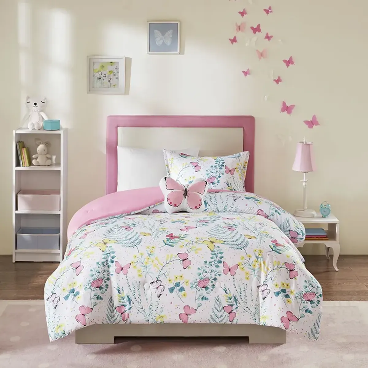 Mi Zone Kids Cynthia Pink Printed Butterfly Comforter Set