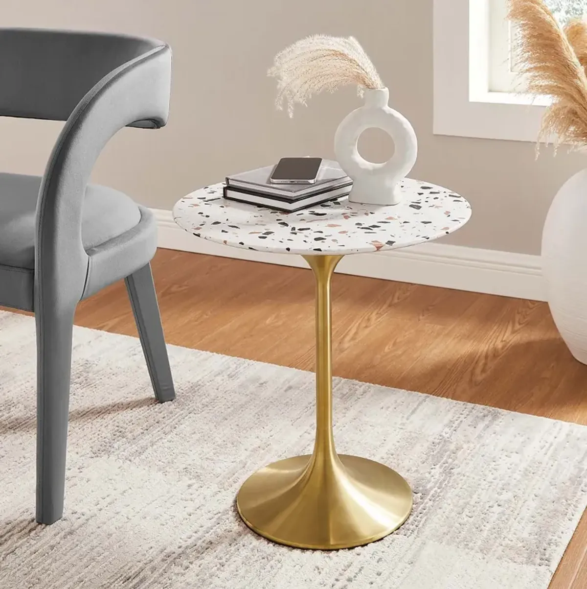 Lippa Round Side Table