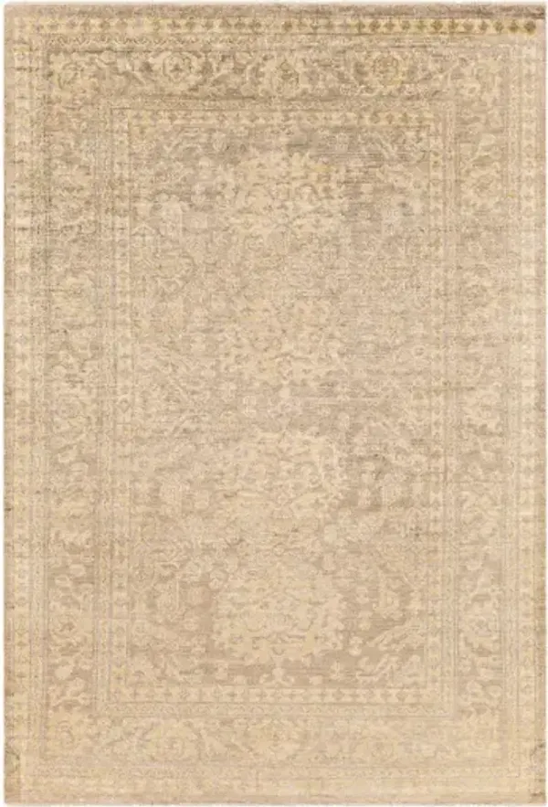 Royal 4' x 6' Rug