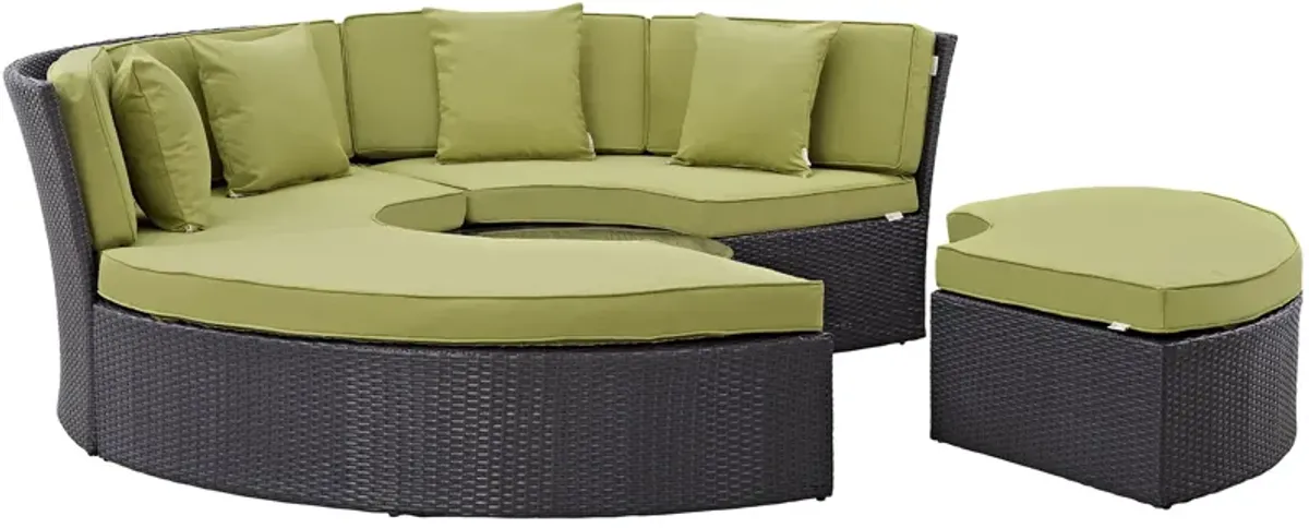 Convene Circular Outdoor Patio Daybed Set