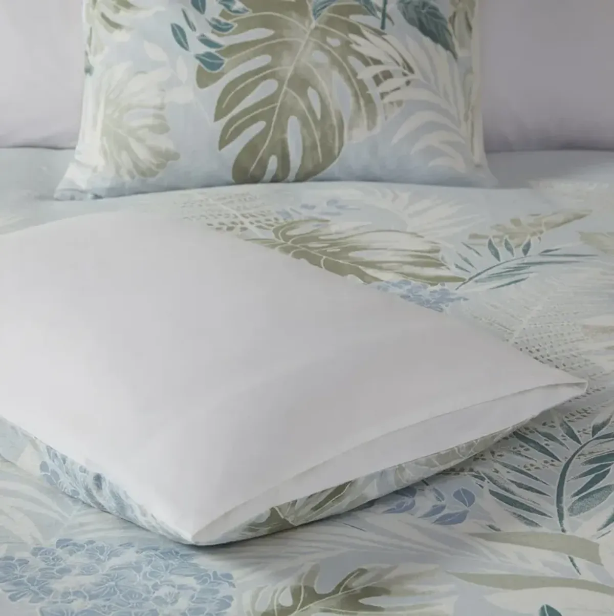 Harbor House Kiawah Island Blue 5 Piece Cotton Duvet Cover Set with Throw Pillow