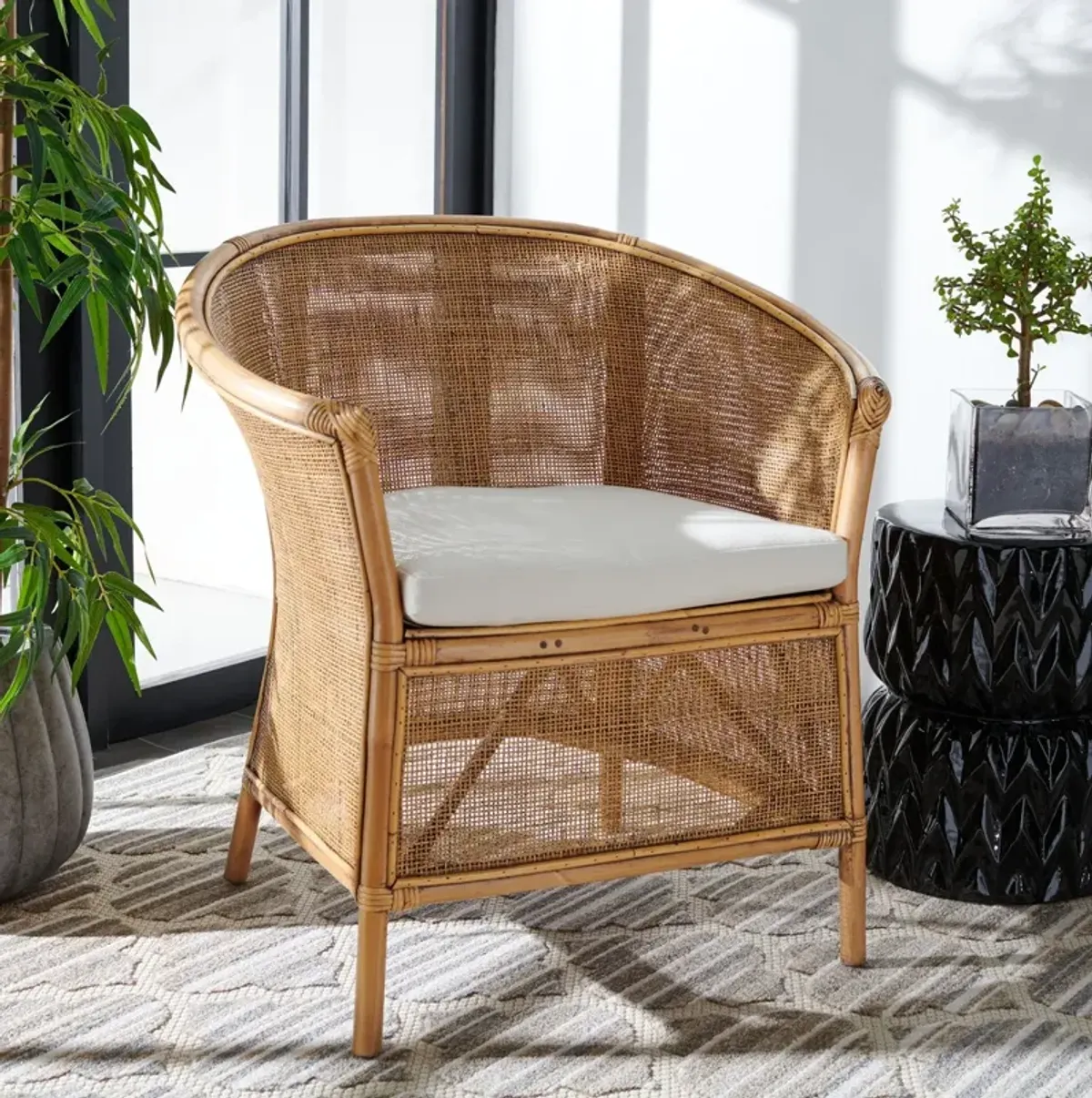 JESSICA RATTAN ACCENT CHAIR W/ CUSHION