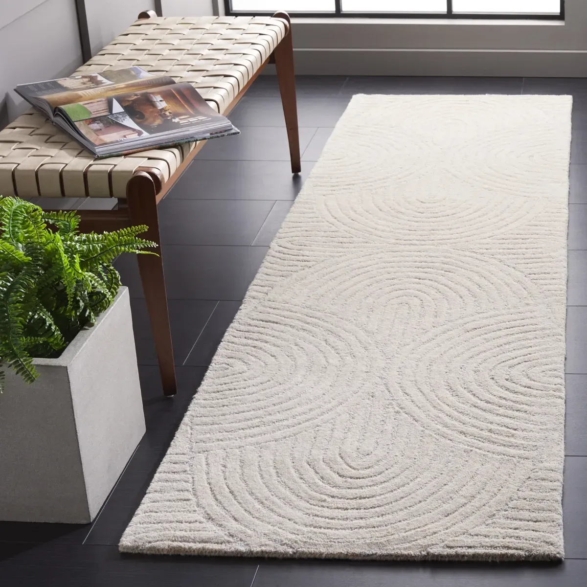 CHATHAM 202 GREY 2'-3' x 8' Runner Rug