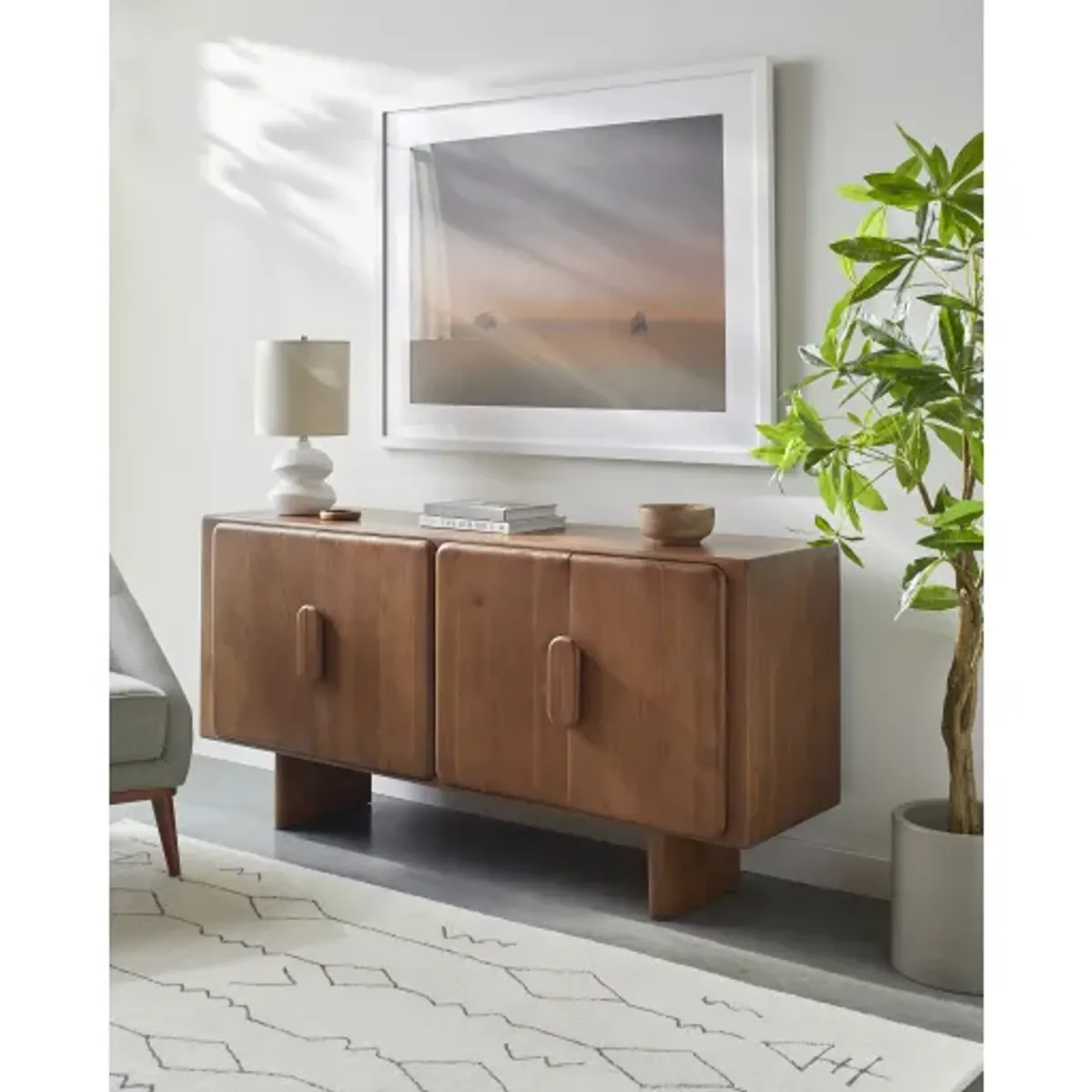 Anish AHS-001 31"H x 65"W x 17"D Sideboard