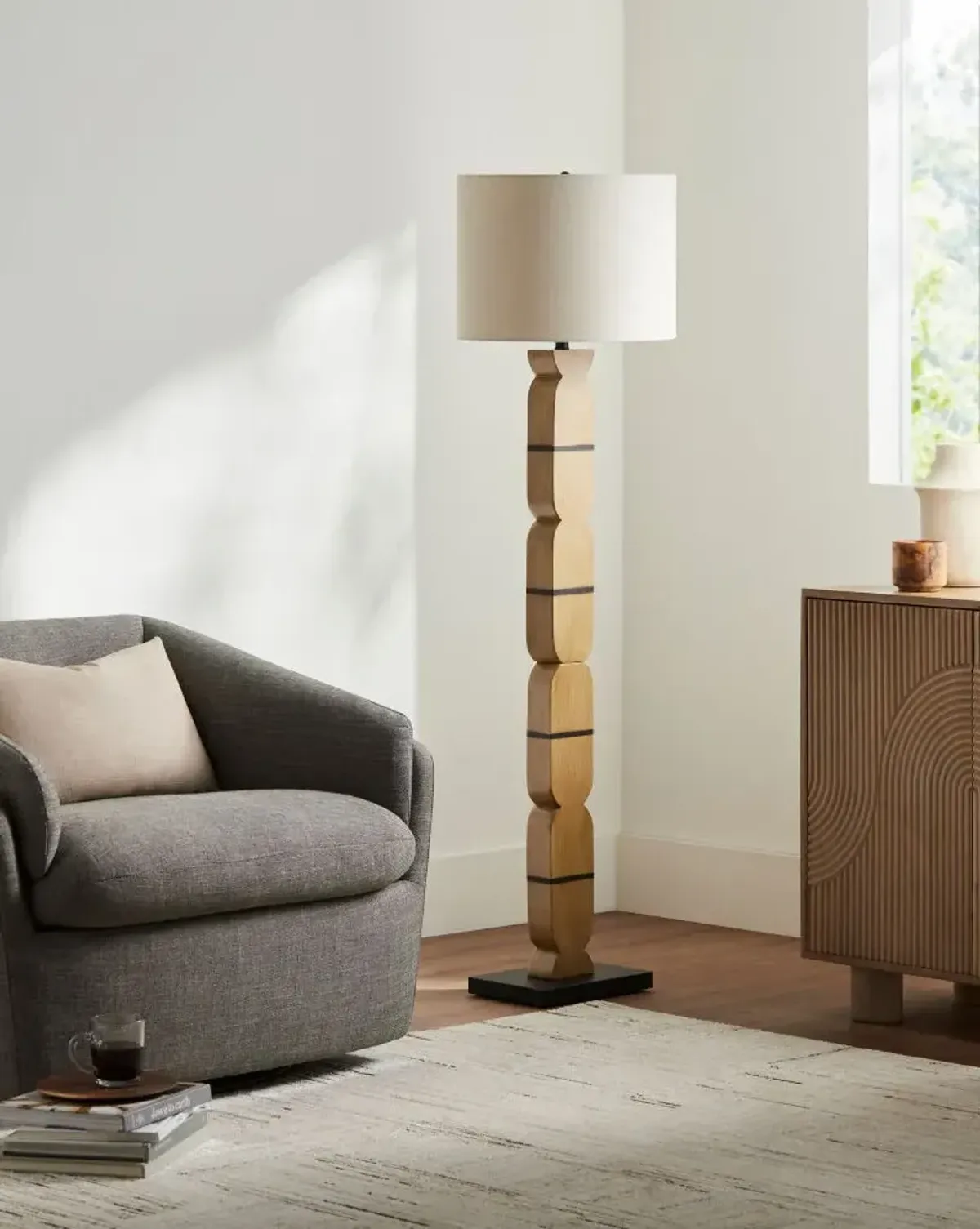 Ayapel AYP-002 61"H x 16"W x 16"D Accent Floor Lamp