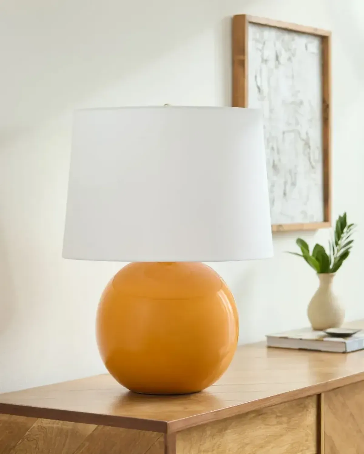 Stellar STL-028 20"H x 19"W x 19"D Accent Table Lamp