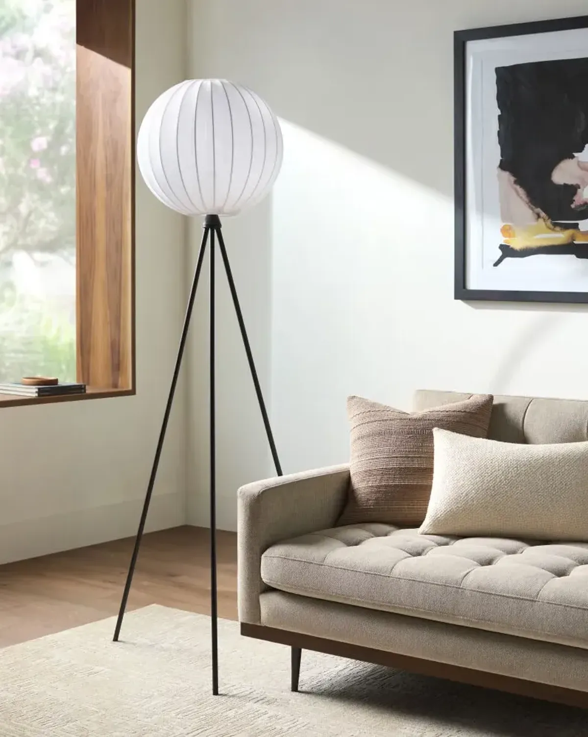Yalata YLT-001 62"H x 22"W x 22"D Accent Floor Lamp