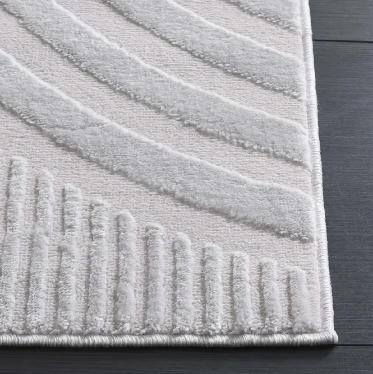 SAYLOR 111 IVORY 6'-3' x 6'-3' Square Square Rug