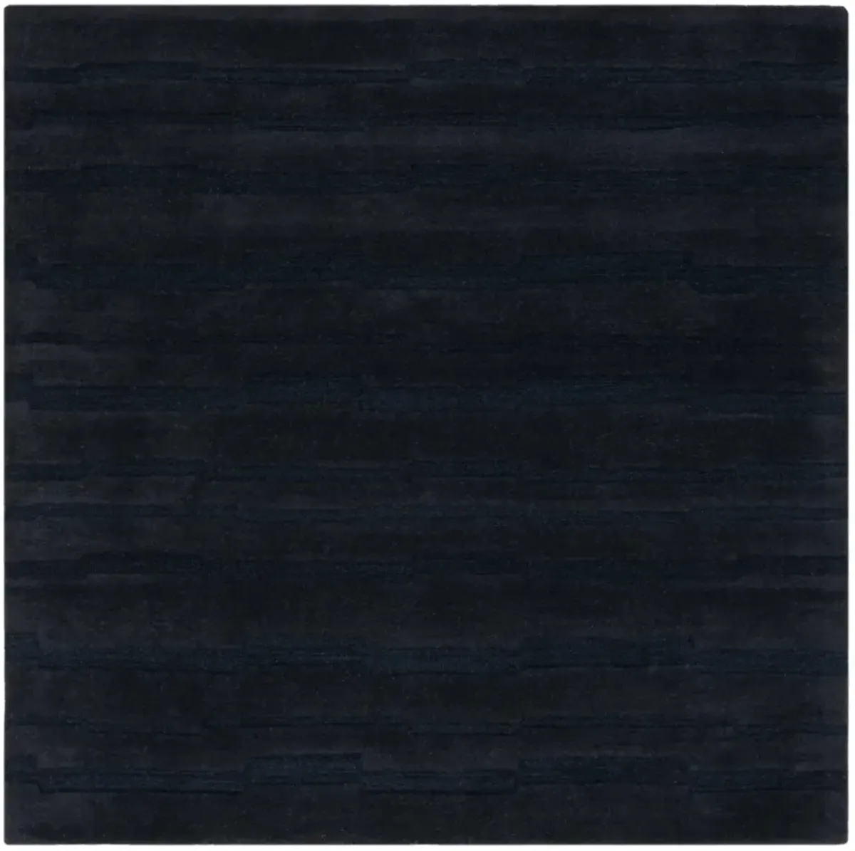 CHATHAM 301 BLACK 6' x 6' Square Square Rug