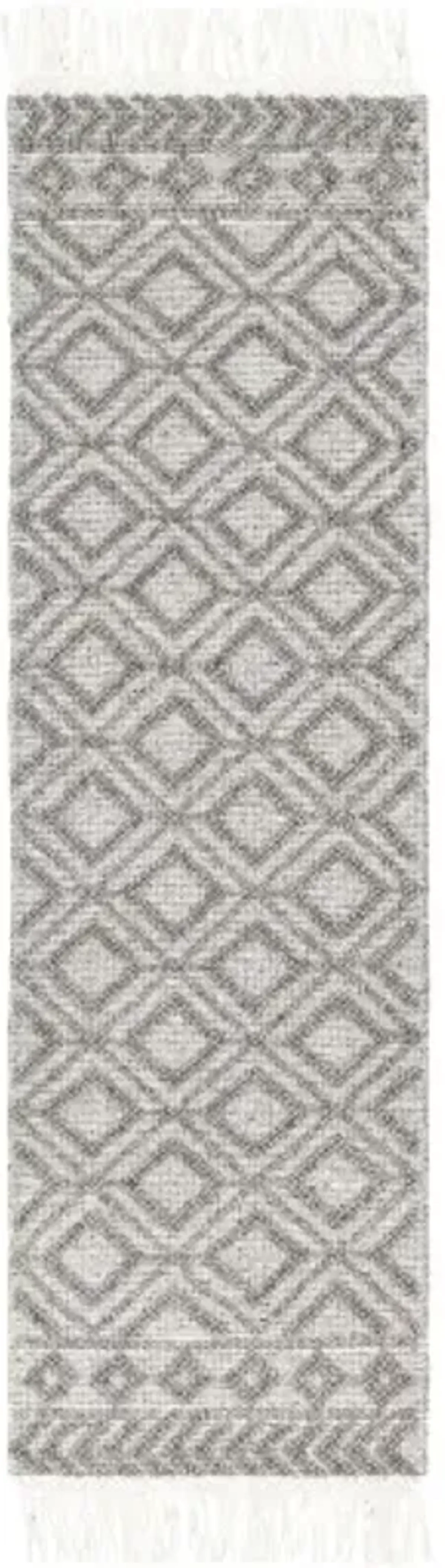 Farmhouse Tassels 2'6" x 8' Rug