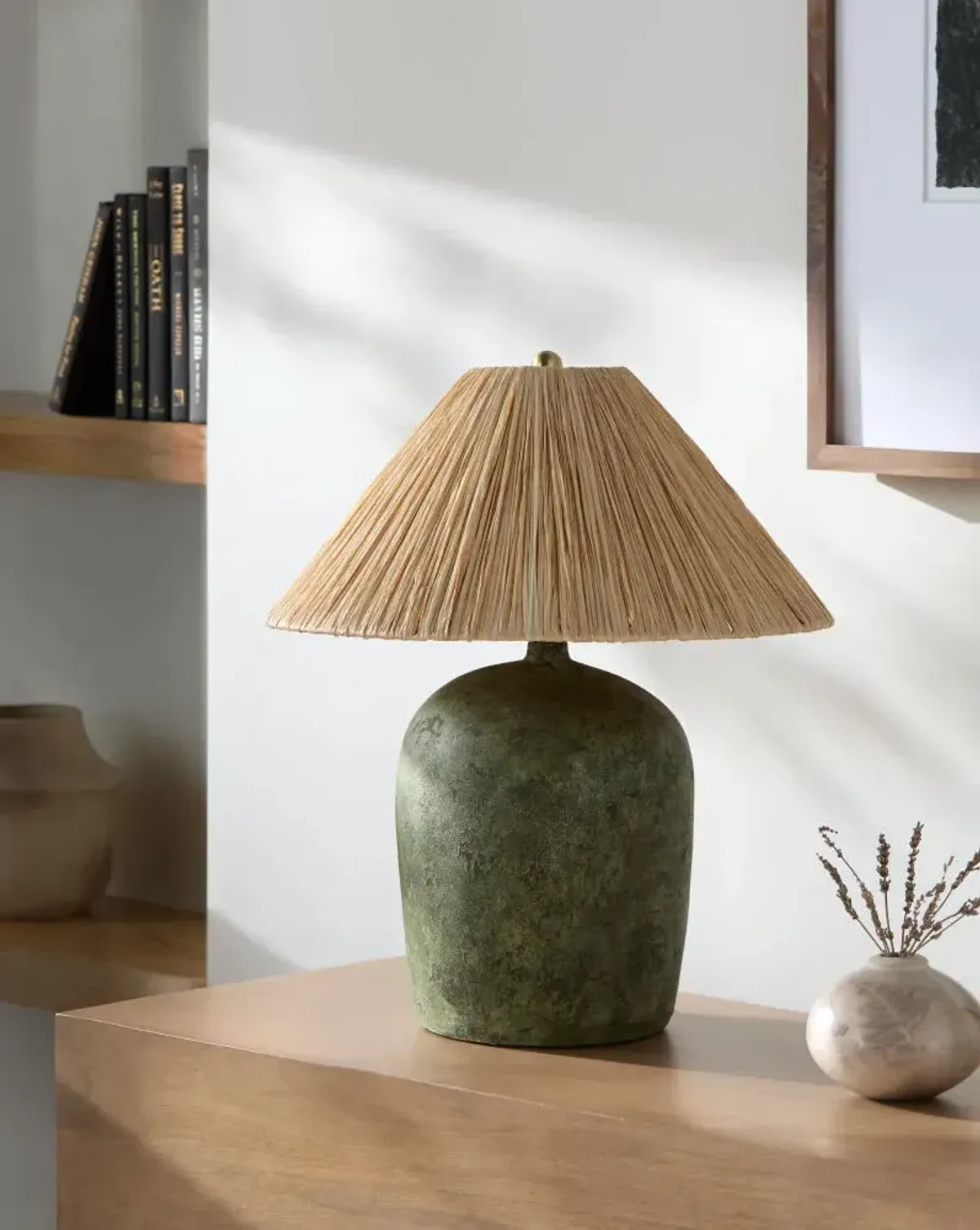 Otahu OTH-013 20"H x 17"W x 17"D Accent Table Lamp