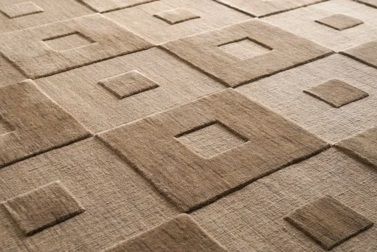 Indus Valley IND-88 2' x 3' Hand Made Rug