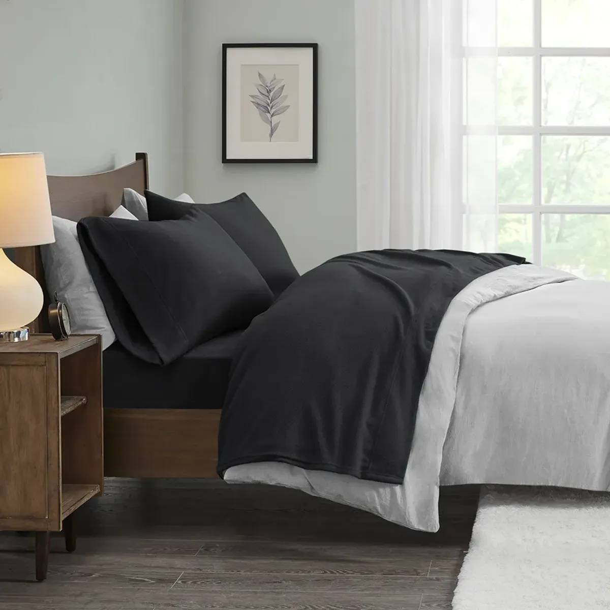 True North by Sleep Philosophy Micro Fleece Black Sheet Set