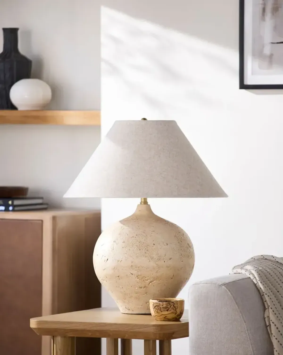 Pomarico PMR-001 27"H x 22"W x 22"D Accent Table Lamp