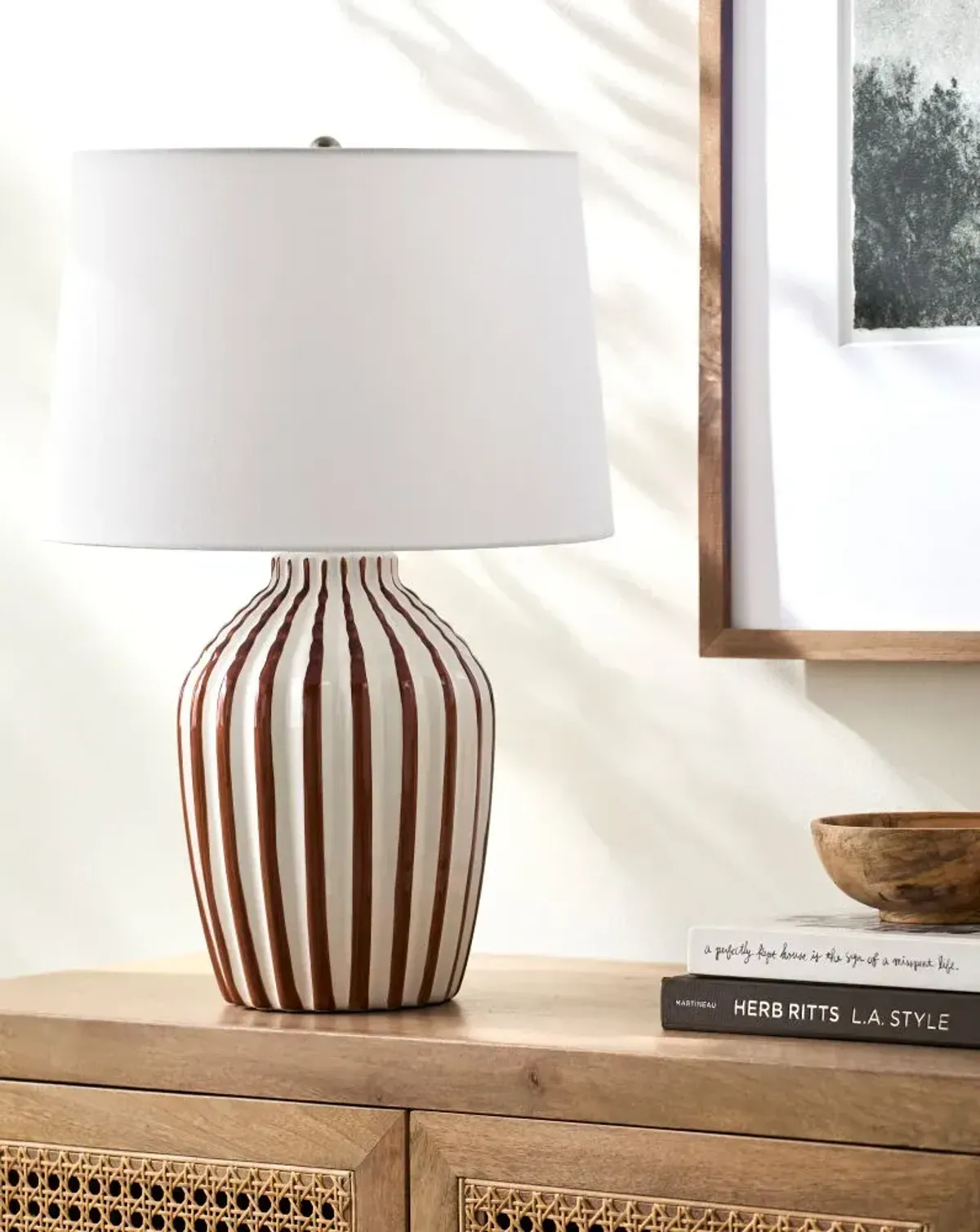 Stratos STA-005 22"H x 15"W x 15"D Accent Table Lamp