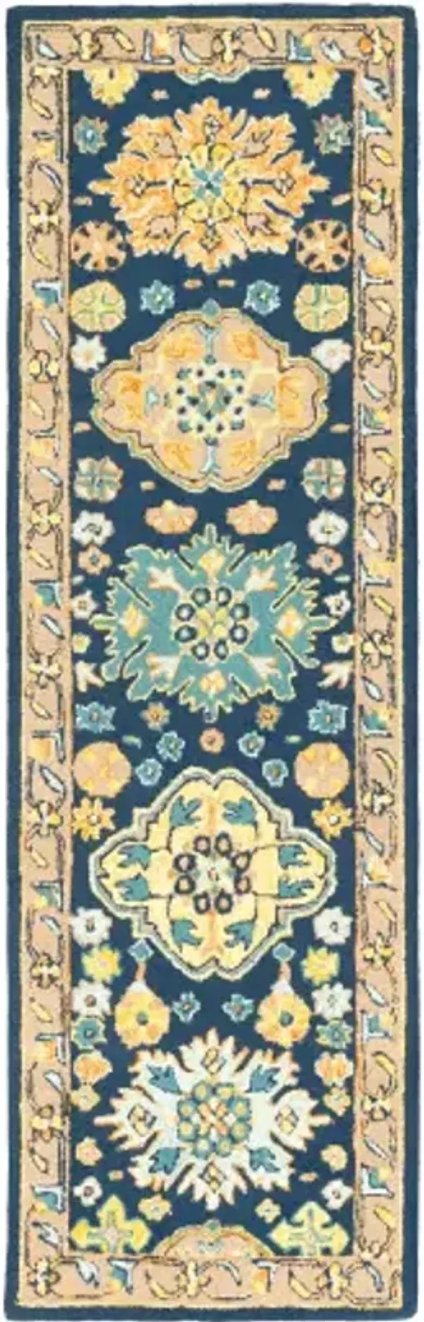 Serafina 2'6" x 8' Rug