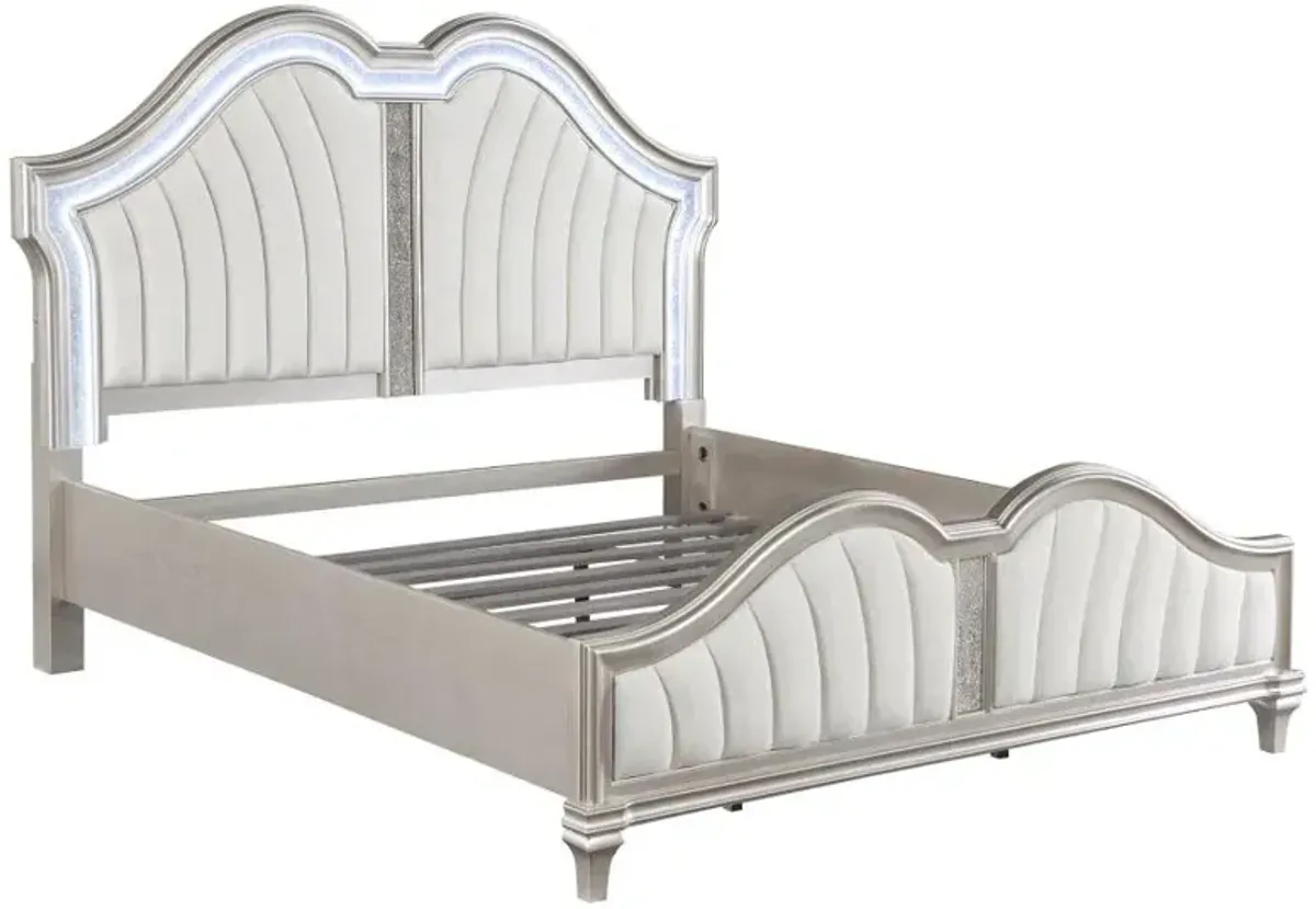 Evangeline Tufted Upholstered Platform Queen Bed Ivory and Silver Oak