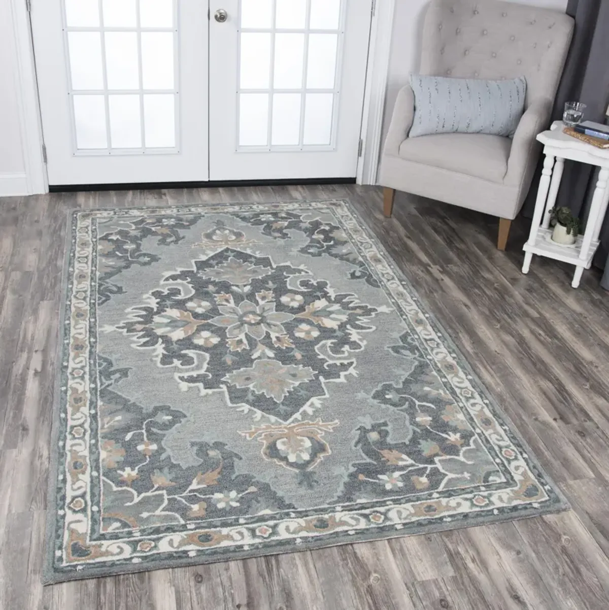 Resonant Gray/Beige Central Medallion Wool 8' x 10' Rectangle Rug