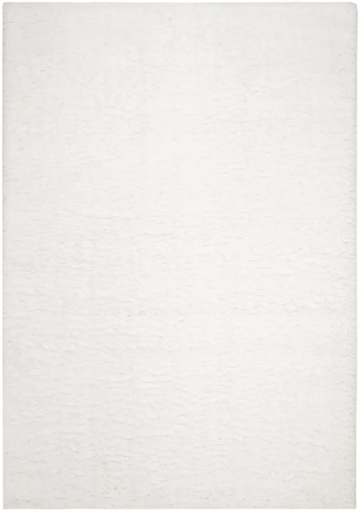 AUGUST SHAG 900 WHITE 2' x 3' Accent Rug