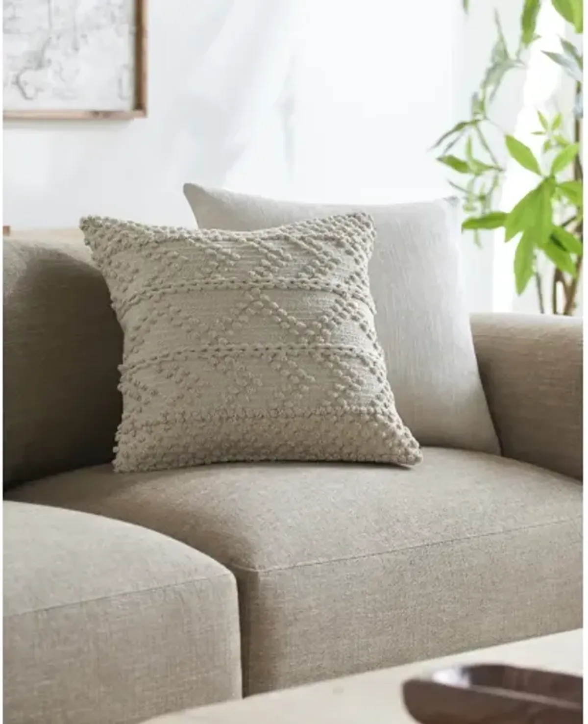 Merdo 18"H x 18"W Pillow Cover