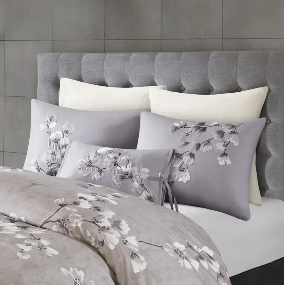 N Natori Sakura Blossom Lilac 3 Piece Cotton Sateen Printed Comforter Set