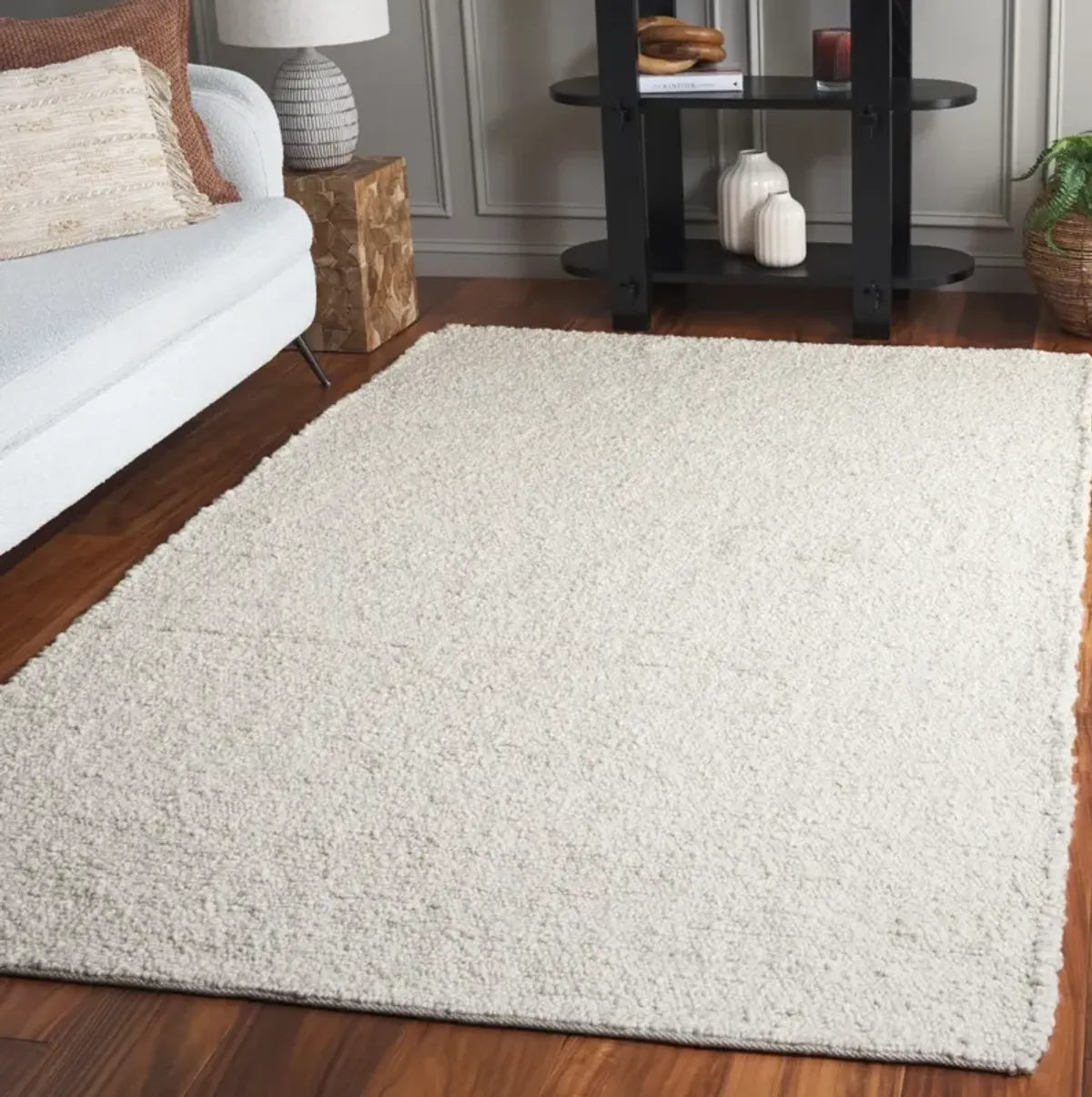 RENEWAL 601 IVORY 4' x 6' Small Rectangle Rug