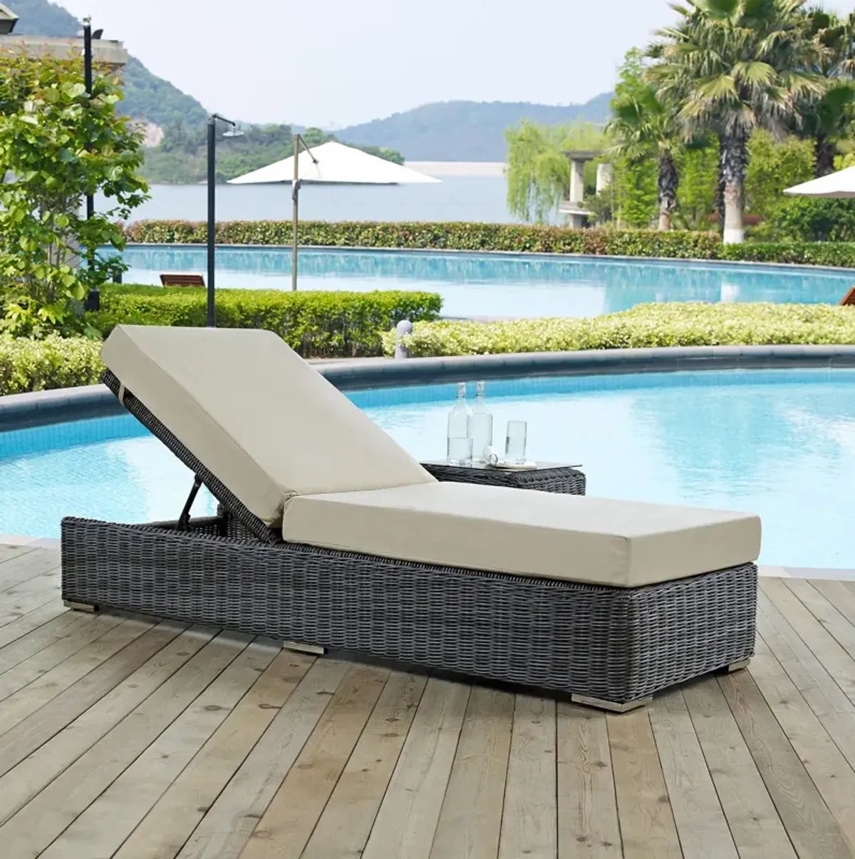 Summon Outdoor Patio Sunbrella® Chaise Lounge