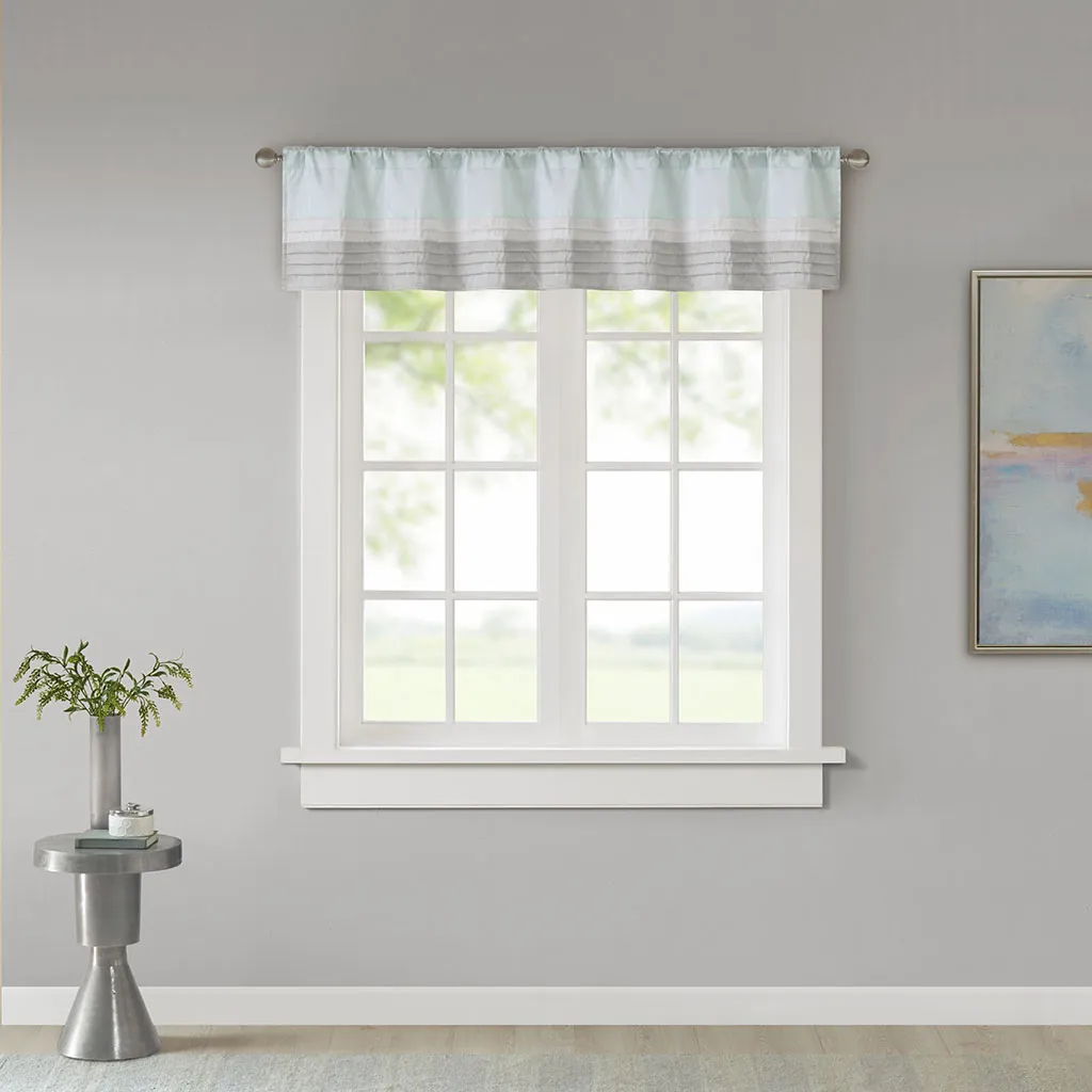 Madison Park Amherst Aqua Polyoni Pintuck Valance