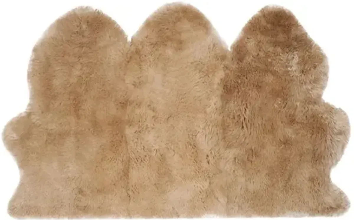 SHEEP SKIN 121 Beige 3' X 5' Small Rectangle Rug