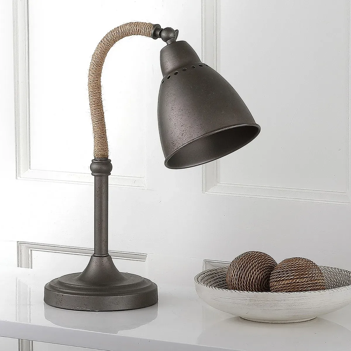 Nari Table Lamp