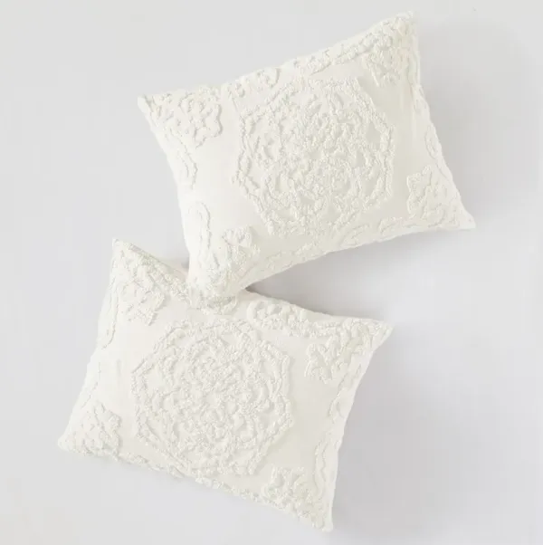 Madison Park Laetitia Off-White 3-Piece Tufted Cotton Chenille Medallion Duvet Cover Set